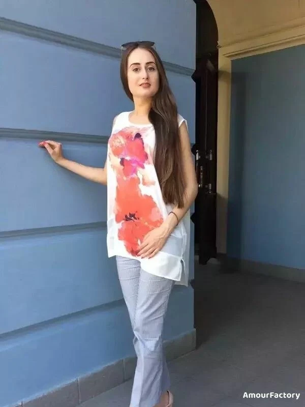 Anna Profile image 1